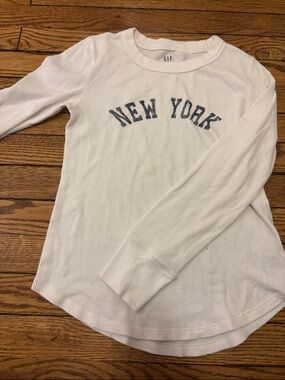 GAP White Long Sleeve Waffle Knit Tee with Navy "NEW YORK" Print